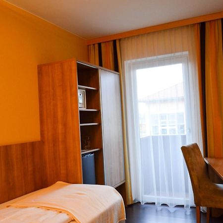 Hotel Roemerhof Tulln An Der Donau Bagian luar foto