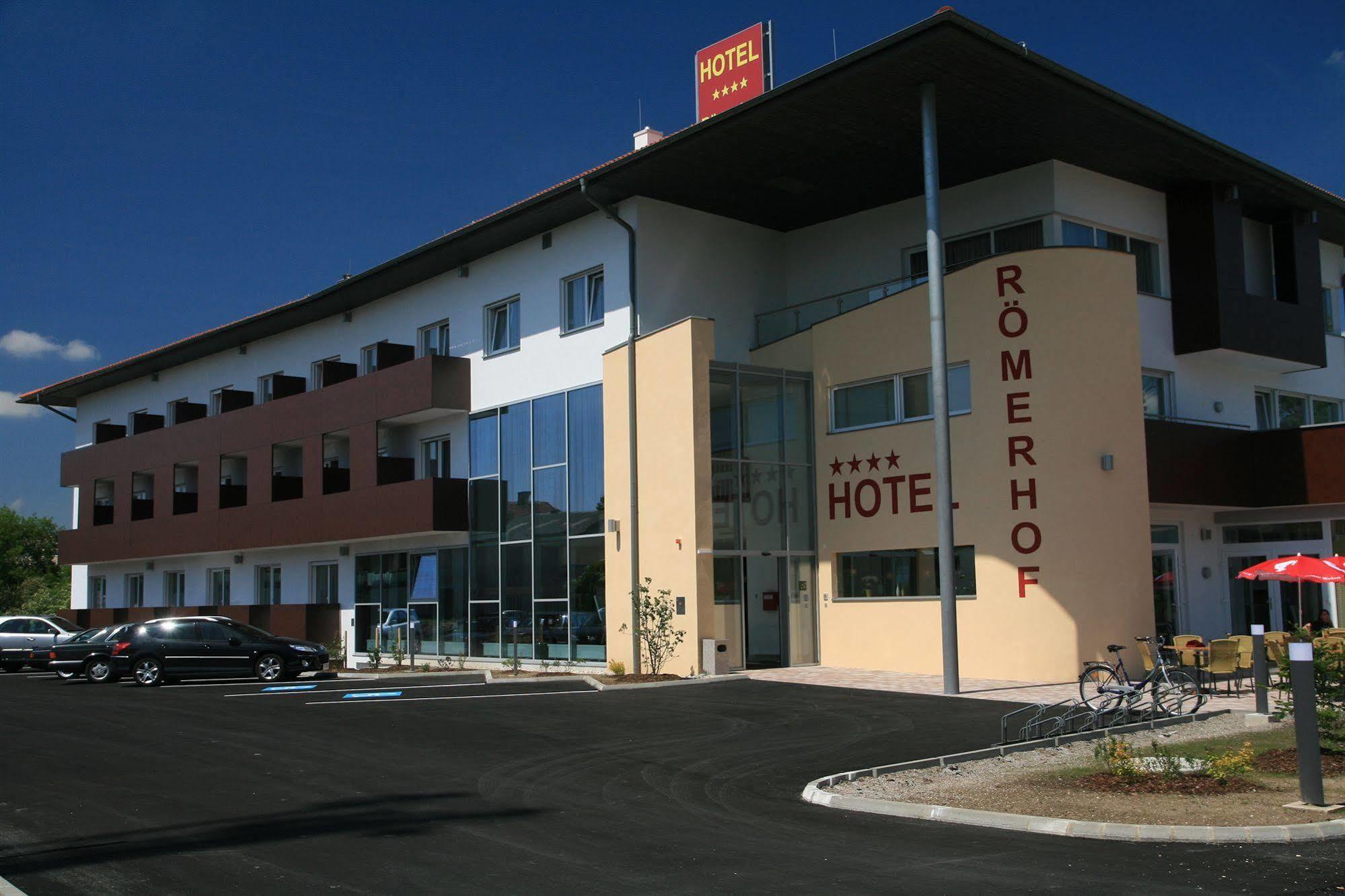 Hotel Roemerhof Tulln An Der Donau Bagian luar foto