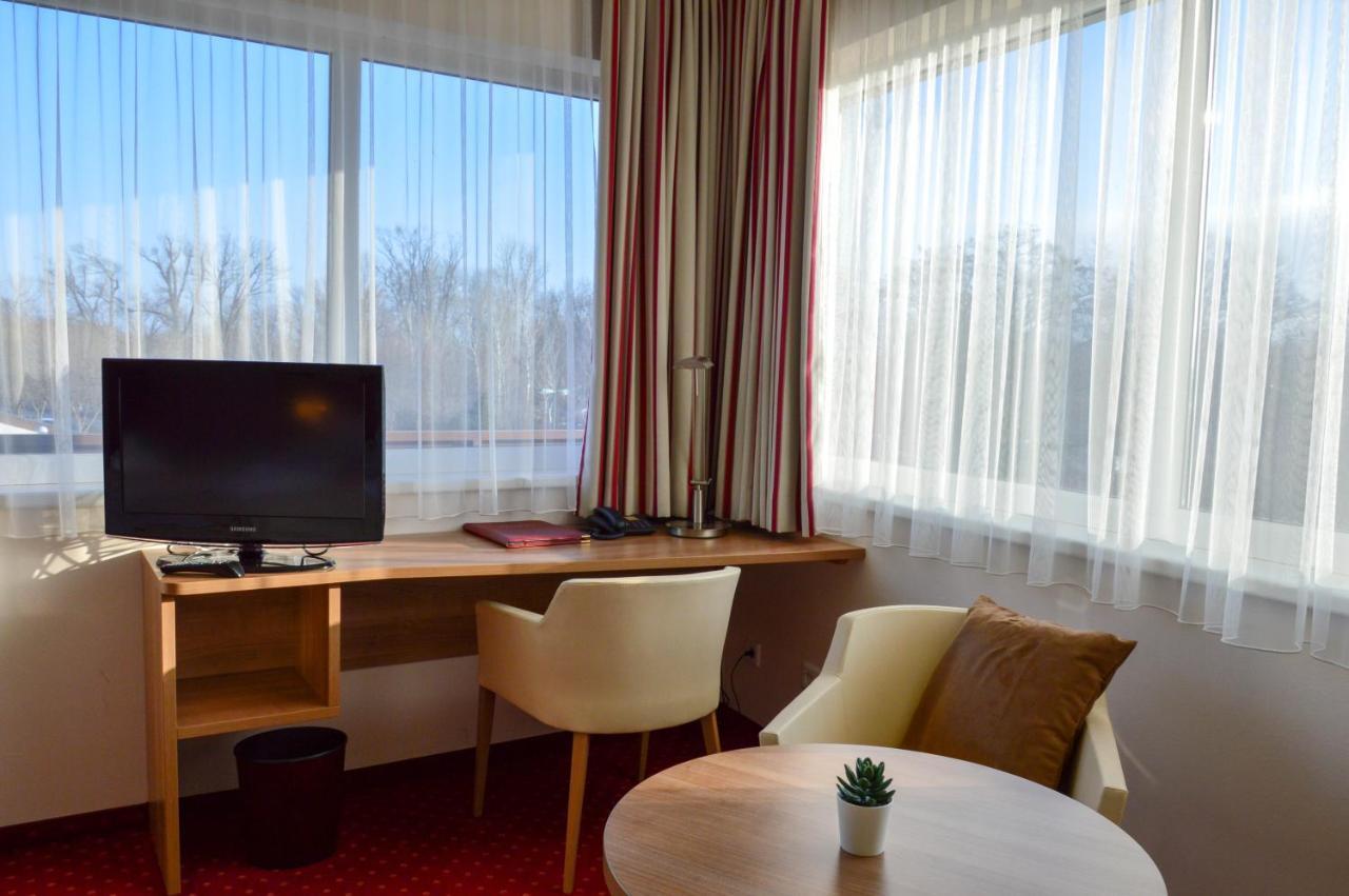 Hotel Roemerhof Tulln An Der Donau Bagian luar foto